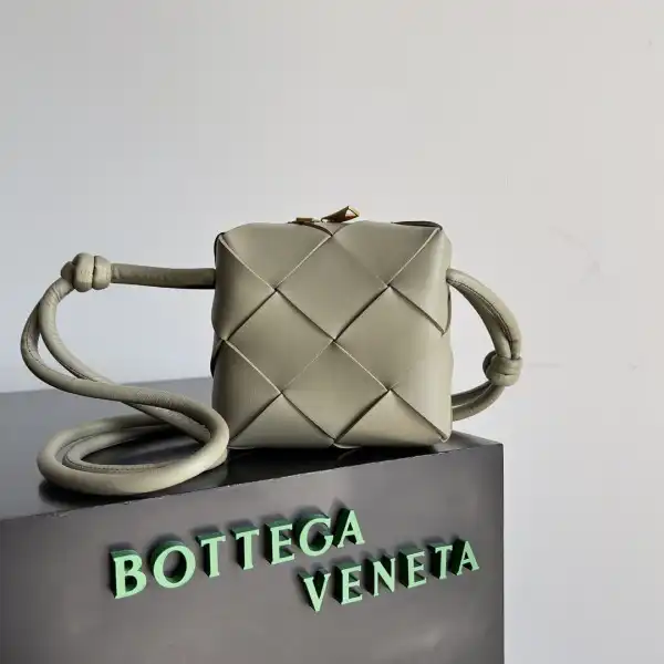 BOTTEGA VENETA Mini Cassette Camera Bag