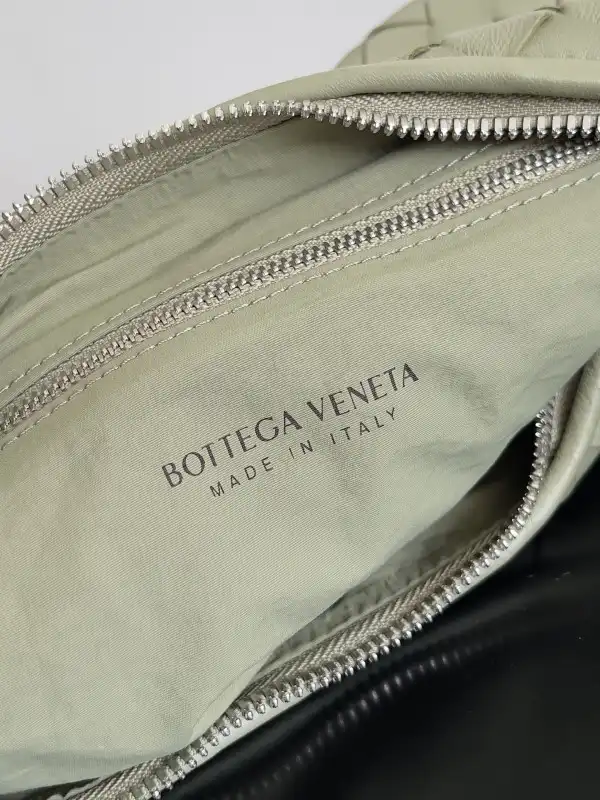 BOTTEGA VENETA Buddy