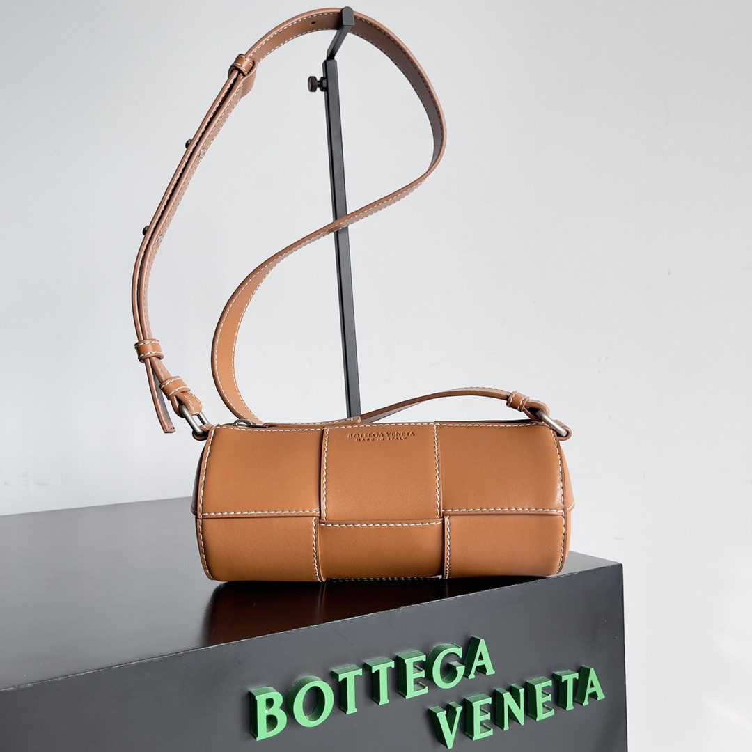 HOT SALE BOTTEGA VENETA Small Canette