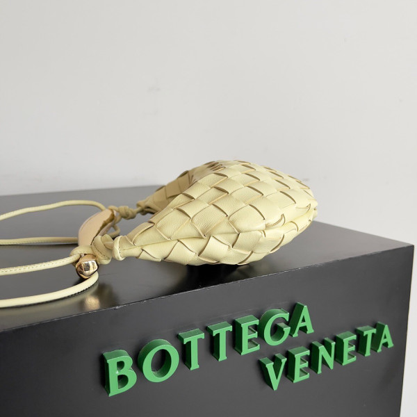 BOTTEGA VENETA  MINI Sardine Top Handle Bag