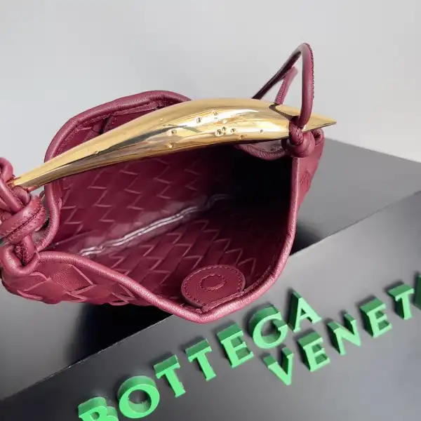 Frstbag ru BOTTEGA VENETA  MINI Sardine Top Handle Bag