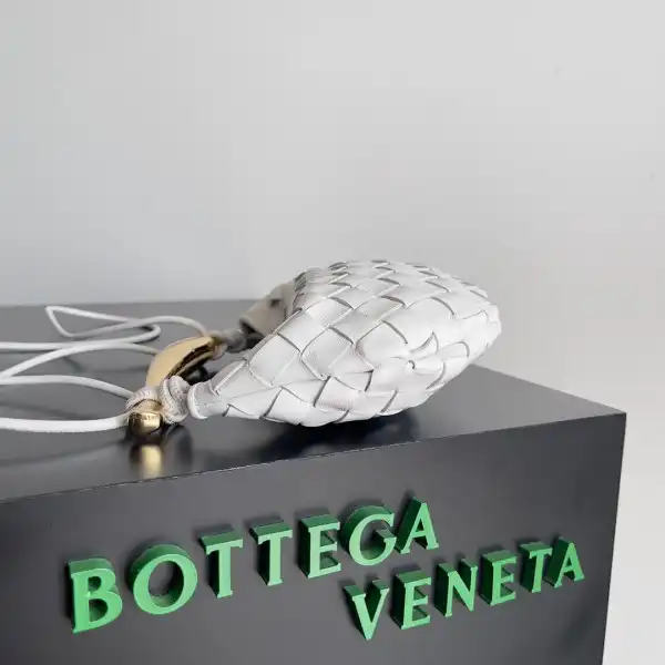 First bag ru BOTTEGA VENETA  MINI Sardine Top Handle Bag