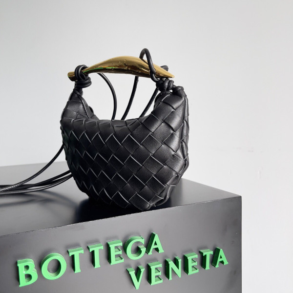 [FREE SHIPPING] BOTTEGA VENETA  MINI Sardine Top Handle Bag