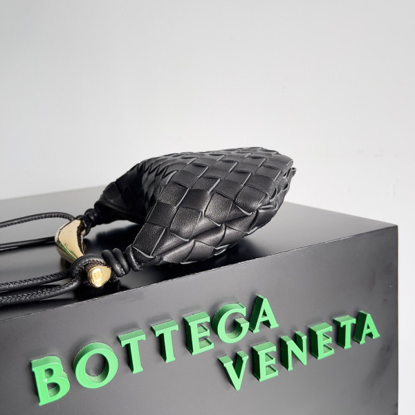 [FREE SHIPPING] BOTTEGA VENETA  MINI Sardine Top Handle Bag