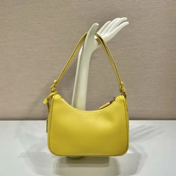 Yupoo bagsoffer Prada Re-Edition Saffiano leather mini bag