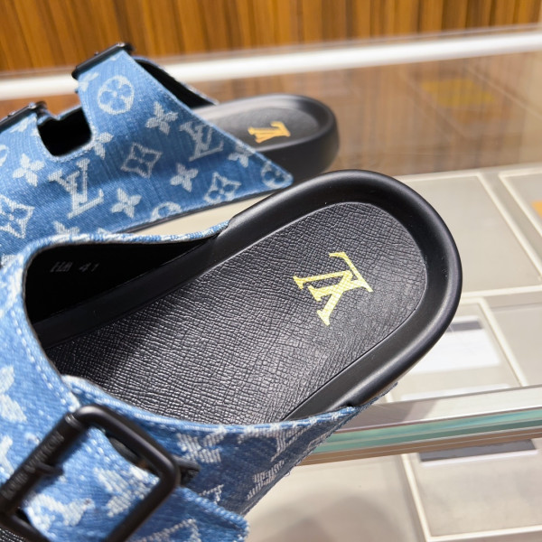 HOT SALE LOUIS VUITTON SLIPPERS