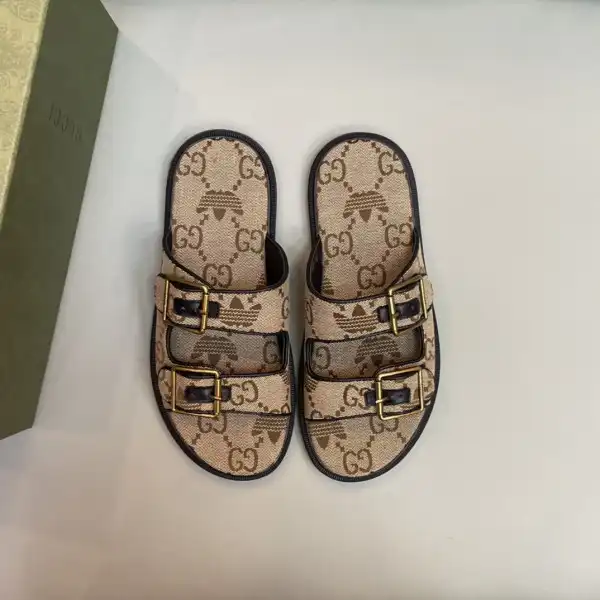 Bagsoffer GUCCI slipper