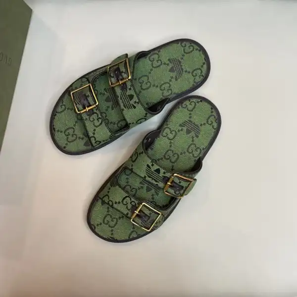 GUCCI slipper