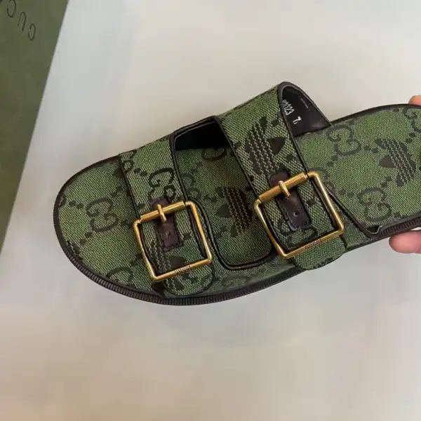 GUCCI slipper