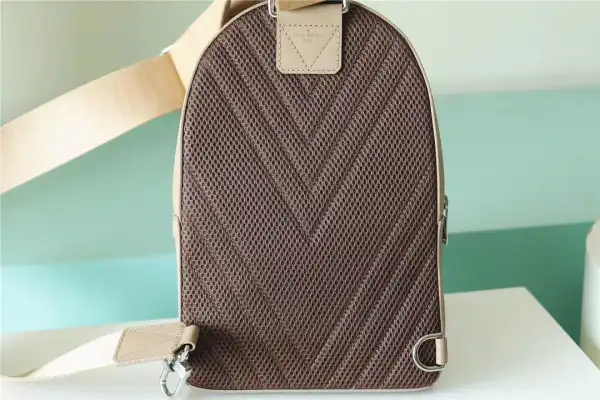 Cheap LOUIS VUITTON Pilot Slingbag