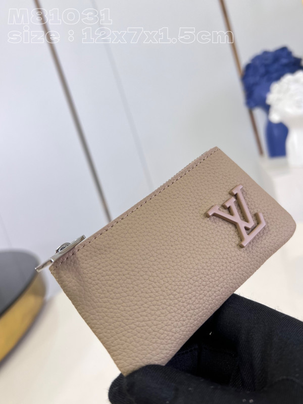 LOUIS VUITTON KEY POUCH