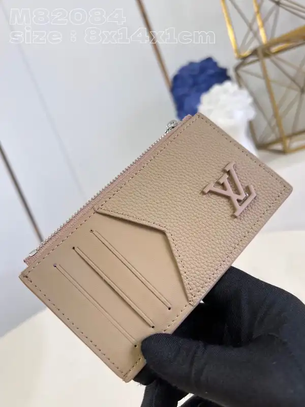 TO LOUIS VUITTON COIN CARD HOLDER