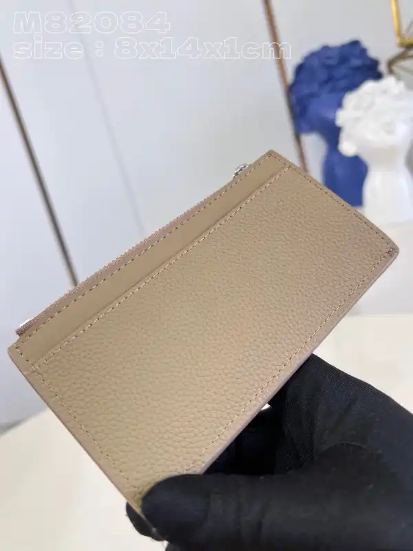 TO LOUIS VUITTON COIN CARD HOLDER