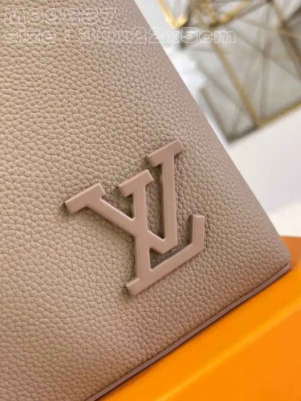 LOUIS VUITTON IPAD POUCH