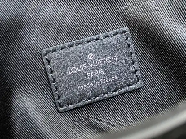 First bag ru LOUIS VUITTON Micro Steamer