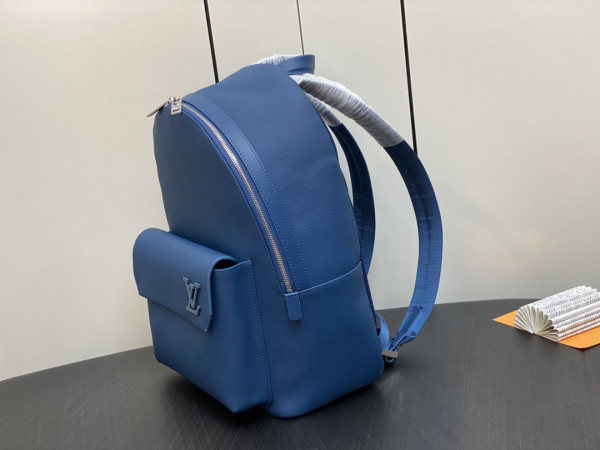 [FREE SHIPPING] LOUIS VUITTON TAKEOFF BACKPACK