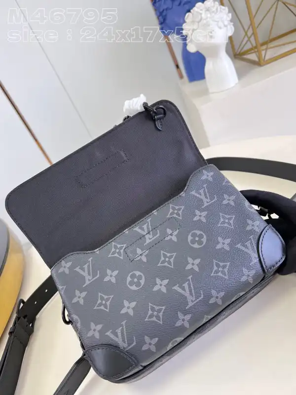 First bag ru LOUIS VUITTON Steamer Messenger