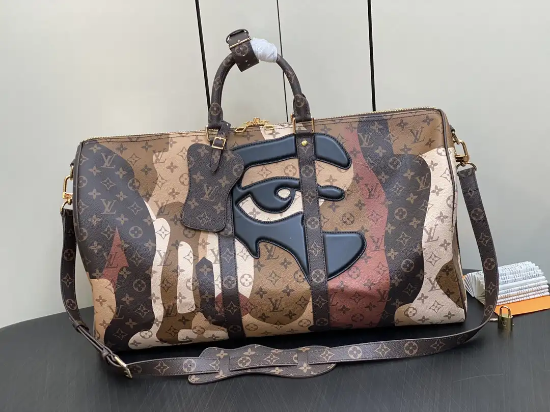 LOUIS VUITTON  KEEPALL BANDOULIÈRE 45