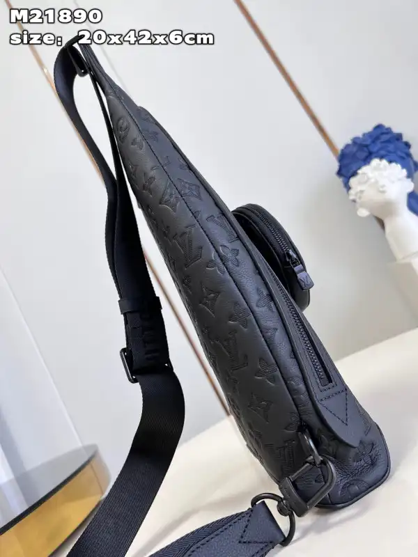 Cheap LOUIS VUITTON Duo Slingbag