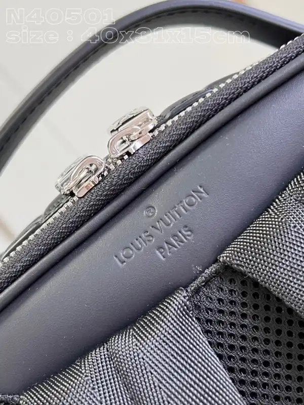 LOUIS VUITTON Avenue Backpack