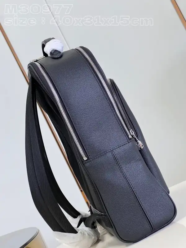 Cheap LOUIS VUITTON Avenue Backpack