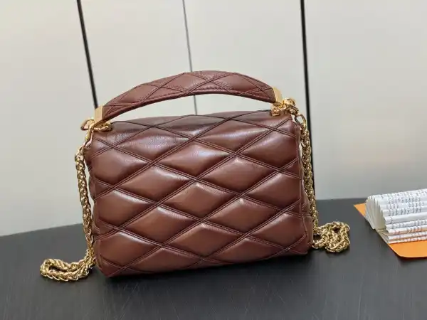 Aaa replica ru LOUIS VUITTON GO-14 MM