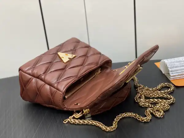 First bag ru LOUIS VUITTON GO-14 MM