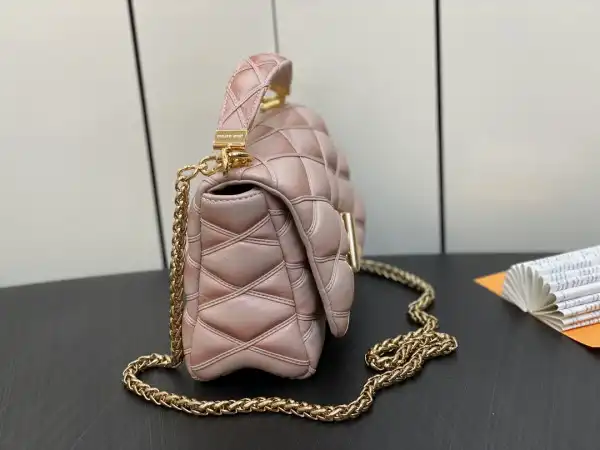 Aaa replica bags LOUIS VUITTON GO-14 MM