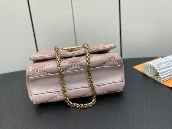 Aaa replica bags LOUIS VUITTON GO-14 MM