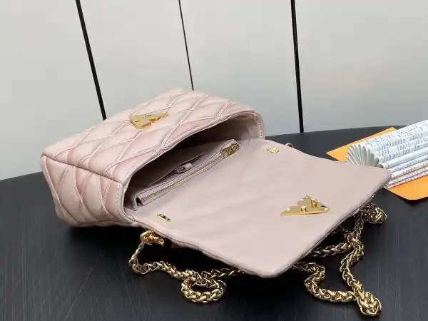 Aaa replica bags LOUIS VUITTON GO-14 MM