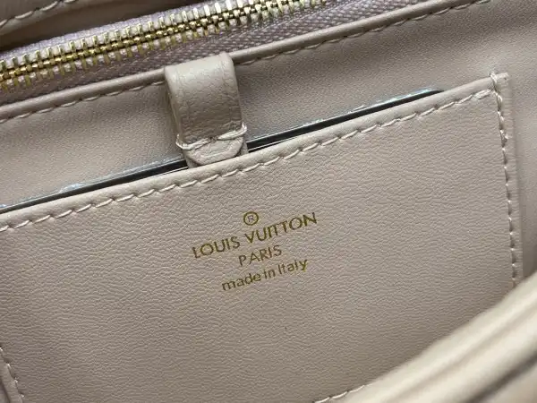 First bag ru LOUIS VUITTON GO-14 MM