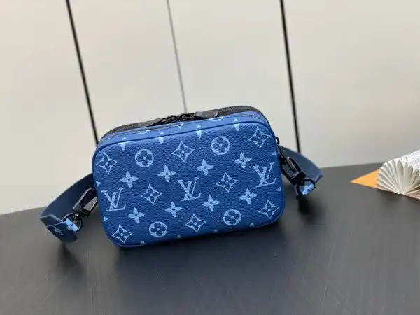 Frstbag ru LOUIS VUITTON Nano Alpha