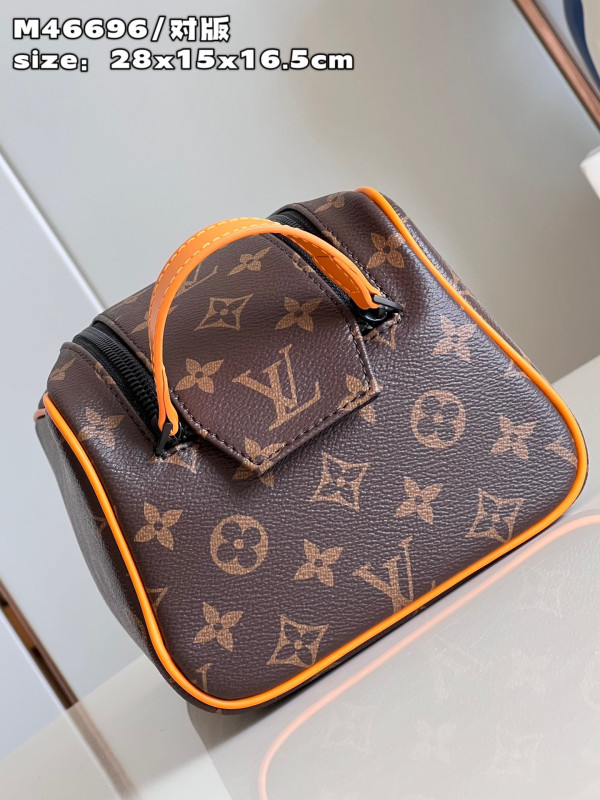 HOT SALE LOUIS VUITTON DOPP KIT TOILET POUCH