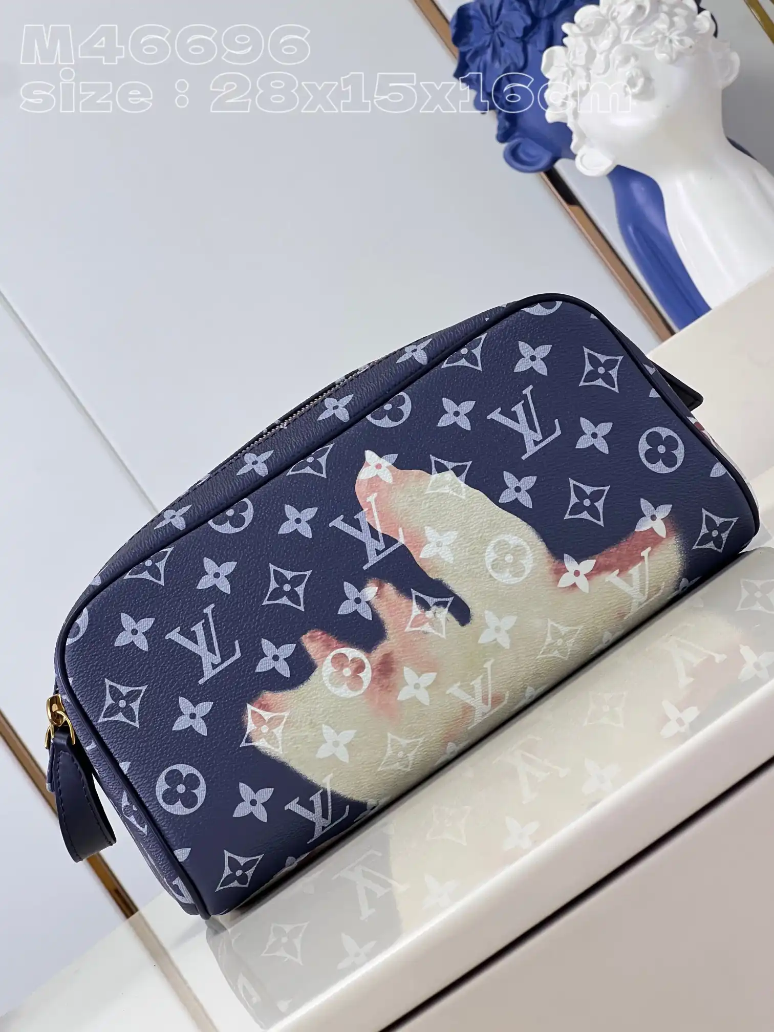 First bag ru LOUIS VUITTON DOPP KIT TOILET POUCH