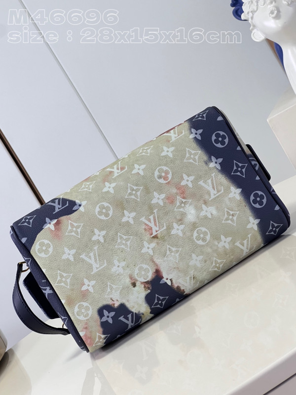 HOT SALE LOUIS VUITTON DOPP KIT TOILET POUCH