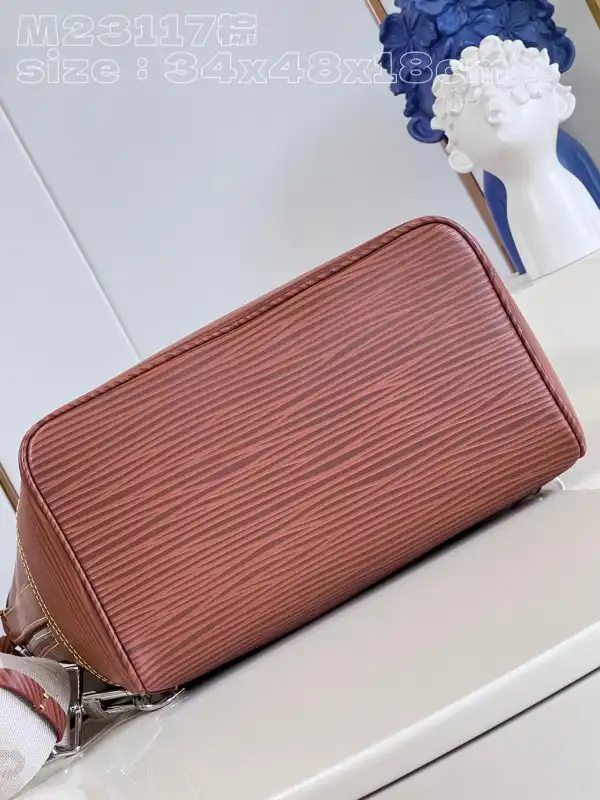 Cheap LOUIS VUITTON Maxi Noé Sling