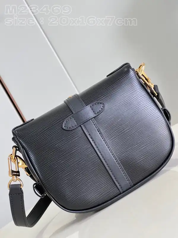 Cheap LOUIS VUITTON Saumur BB