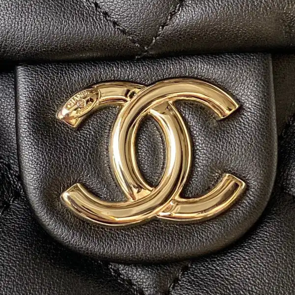 Firstbag Ru CHANEL MAXI HOBO HANDBAG