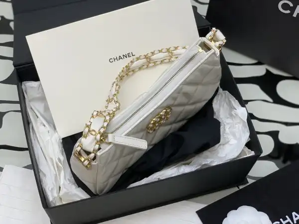 CHANEL HOBO HANDBAG