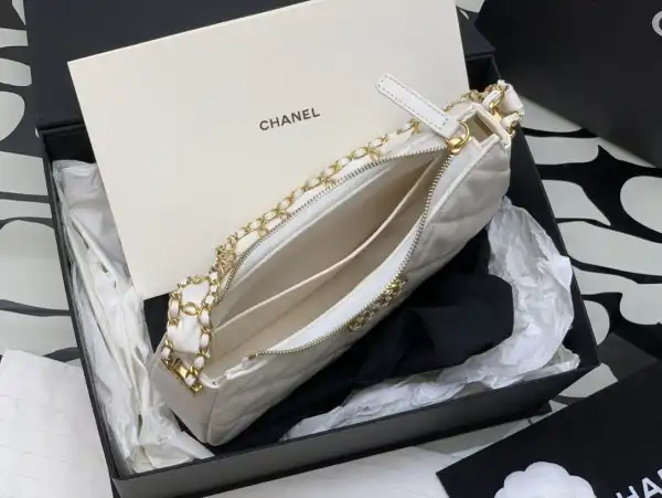 CHANEL HOBO HANDBAG