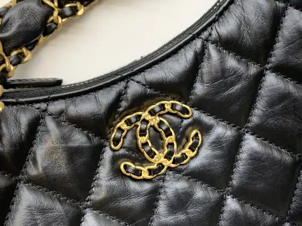 CHANEL HOBO HANDBAG