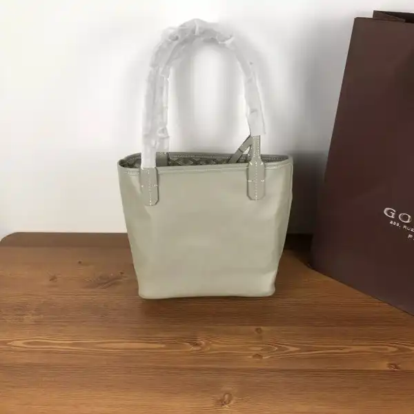 First bag ru GOYARD MINI TOTE BAG