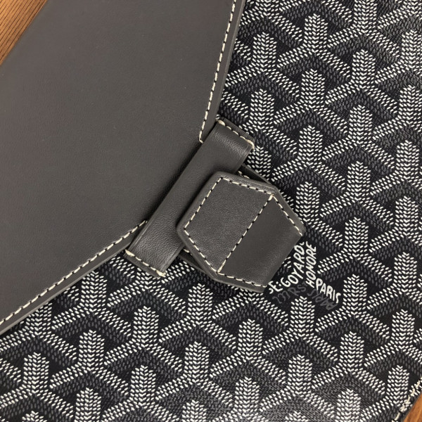 HOT SALE Goyard Commando Envelope Clutch