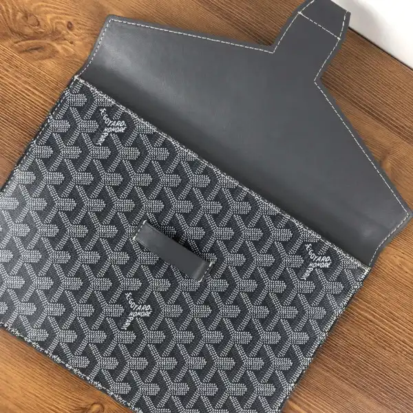 Bagsoffer yupoo Goyard Commando Envelope Clutch