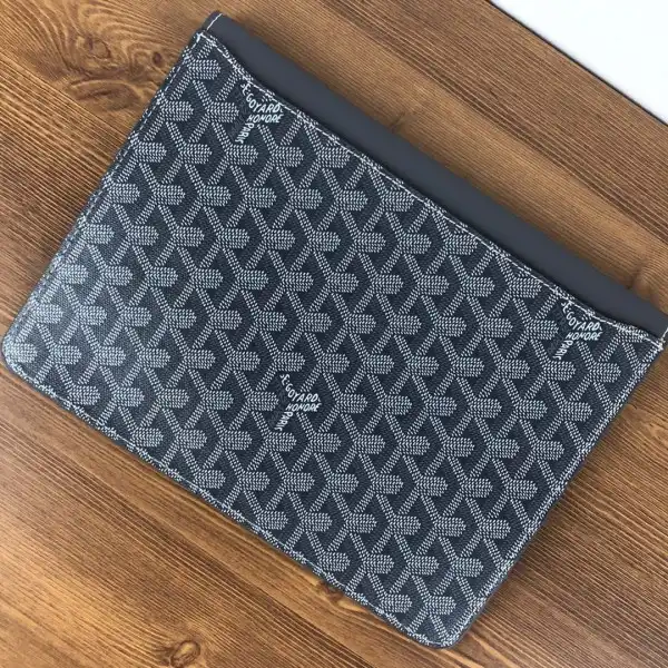 Goyard Commando Envelope CHANELutch