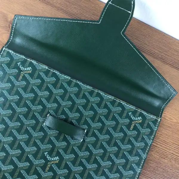 Goyard Commando Envelope CHANELutch