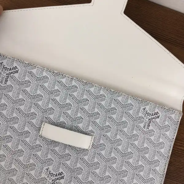 First Bag Ru Goyard Commando Envelope CHANELutch