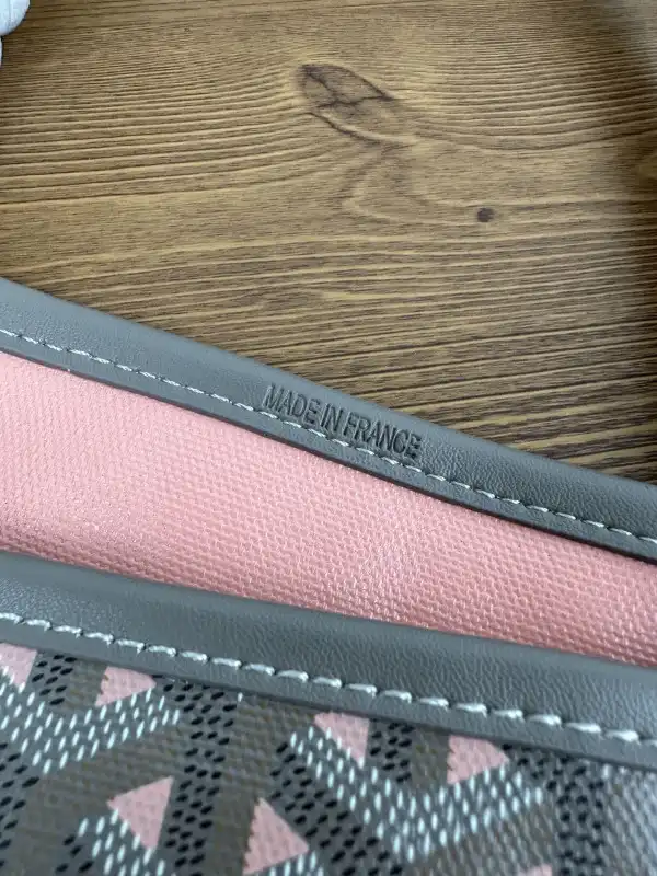 GOYARD TOTE BAG