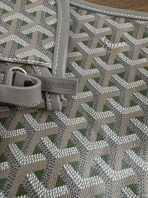 GOYARD TOTE BAG