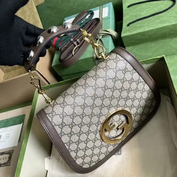 Yupoo bagsoffer GUCCI Blondie medium shoulder bag